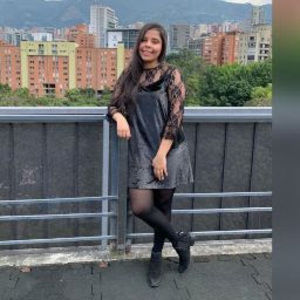 Meet your Posher, Eliana